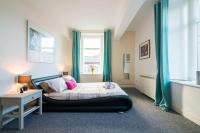 B&B Buxton - Spacious 3 bed Flat in Central Buxton - Bed and Breakfast Buxton