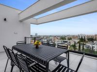 Penthouse with Private Rooftop Terrace Three-Bedroom