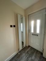 Modern 4-bedroom entire house with Garden - B&B Uxbridge