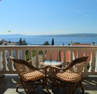 Apartmani Crikvenica 31062 - Vitomir - B&B