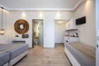 Luxury Studio Land View