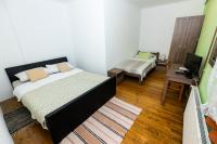 Camera Matrimoniale Deluxe (2 Adulti + 1 Bambino) 