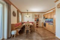 Apartamento de 2 dormitorios con balcón
