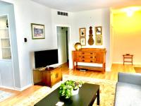 B&B Mineápolis - Homey 2 bedroom Apartment, Minutes from Everything! - Bed and Breakfast Mineápolis