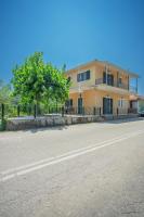 GIANΝS HOME - Ferienwohnung Marandokhórion