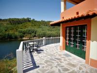 Appartement met 2 Slaapkamers en Uitzicht op de Rivier