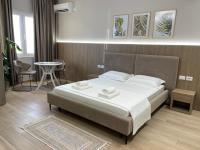 Deluxe Triple Room with Sea View