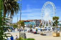 4 Dble Bed Bournemouth House. 10 mins Drive to Town & Beach - Ferienwohnung Bournemouth