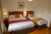 Tweepersoonskamer met 1 of 2 Bedden en Eigen Badkamer