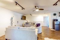 Dog-Friendly Apt w/ Fenced Yard in Winter Park - B&B Orlando