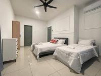 10Pax 4 Room Hidden Gem Sri Petaling 3 min Bukit Jalil Stadium - Chambres d'hôtes Kuala Lumpur
