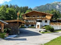 W8 Haus Ganghofer - B&B Leutasch