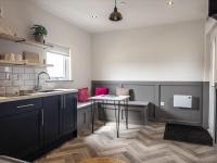 Goodstay Lodges by Urban Space - B&B Barry