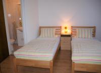 Apartamento de 2 dormitorios con terraza