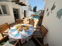 Nerja Paradise Rentals - Villa Lily - B&B