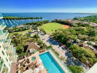 Balcony Ocean View ! WiFi - Pool - Gym - Parking - B&B Miami