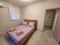 Giotis Apartments - B&B Platariá