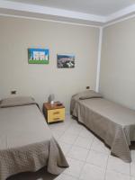 Chambre Lits Jumeaux avec Salle de Bains