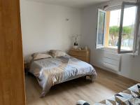 APPARTEMENT Studio neuf bas de villa Gorges du verdon à RIEZ - B&B Riez