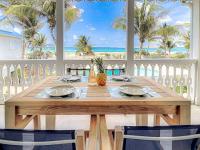 Eden Bleu, direct access to Orient Bay beach, swimming pool - B&B Orient Bay