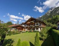 B&B Mittenwald - Ferienhaus Alpenblick - Bed and Breakfast Mittenwald