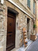Appartements climatisés - Vieil Antibes - B&B