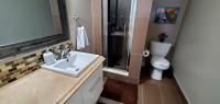 Spacious Guest Suite - Ferienwohnung Hamilton