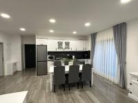 M&S Apartment 2 - Bed and Breakfast Băile Felix