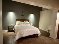 Kamer met Queensize Bed en Balkon