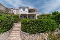 Apartment in Okrug Gornji 6139 - Chambres d’hôtes Trogir