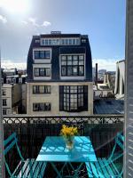 Central Paris Elegant Apartment near the Eiffel Tower and Invalides - B&B Parigi