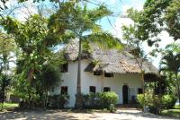 Sonnie House Diani - B&B