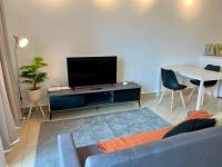 Muji Modern Suite at Trefoil Setia Alam - B&B Shah Alam