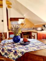 HVAR HEART HERITAGE STONE HOUSE 2 floors, up to 6 persons - Chambres d'hôtes Stari Grad