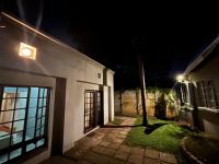 Casa Bravo - Pilgrims Palace - B&B