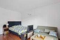 Studio aménagé avec terrasse - B&B Ivry-sur-Seine