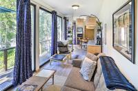 Sunny Downtown Studio with Kitchenette and AC - B&B Fairbanks