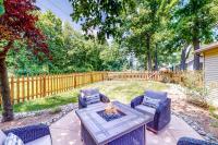 Dog-Friendly Yard! Family Retreat in Fort Wayne - B&B Sunnybrook Acres