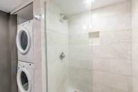 White Sands Village, Gorgeous 2BR, Top/Front Bldg - B&B Kailua-Kona