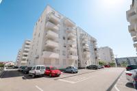 Apartment Lorenzo - cozy apartment with balcony & free parking - Ferienwohnung Zadar