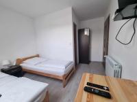 Driepersoonskamer met Eigen Badkamer