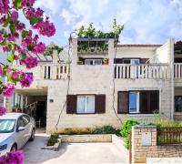 Apartments Klara - Ferienwohnung Supetar