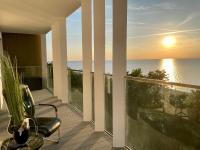 Perlowa Przystan - Apartamenty KOMFORT widok na morze, parking - Bed and Breakfast Sianożęty