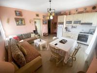 Lake View Apartment - Ferienwohnung Pogradec