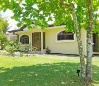 TOP RATED - Stunning Lake Arenal 2 Bed Country House - Bed and Breakfast
