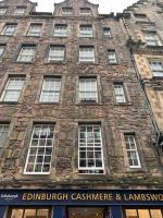 16th Century Courtyard Apartment on the Royal Mile - B&B Edinburgh