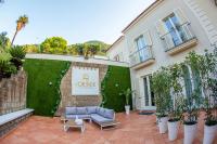 Forever Luxury Rooms - Bed and Breakfast