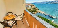 One-Bedroom Apartment with Balcony (3 Adults)