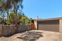 Blairgowrie Rockpools Beach House - B&B