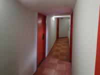 Chambre Lits Jumeaux avec Salle de Bains Commune